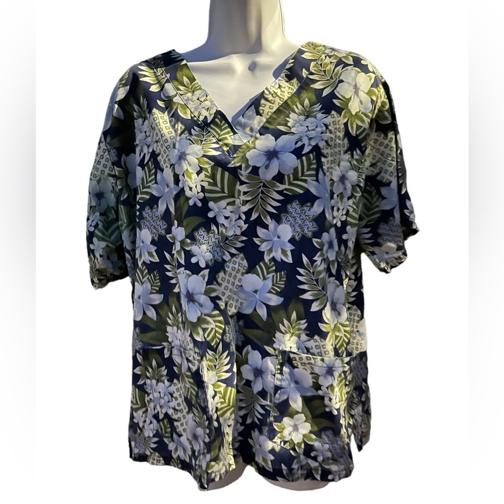 Uniform advantage scrubs